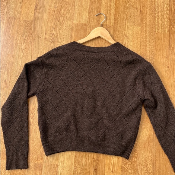 ASTR the Label - Picture 5 of 7